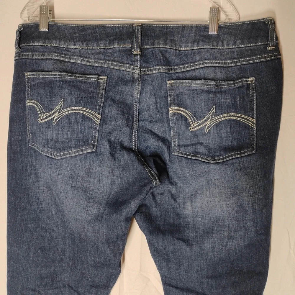 Wrangler‎ Juniors Womens 19 (40x30) Dark Denim Blue Jeans Boot Cut